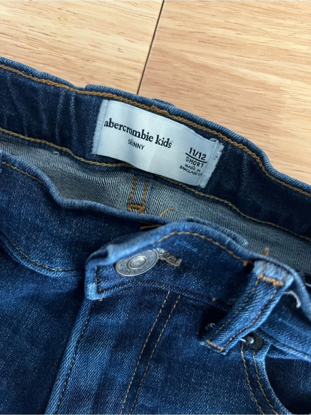 Abercrombie Kids Skinny Jeans 11/12 Short Dark Wash